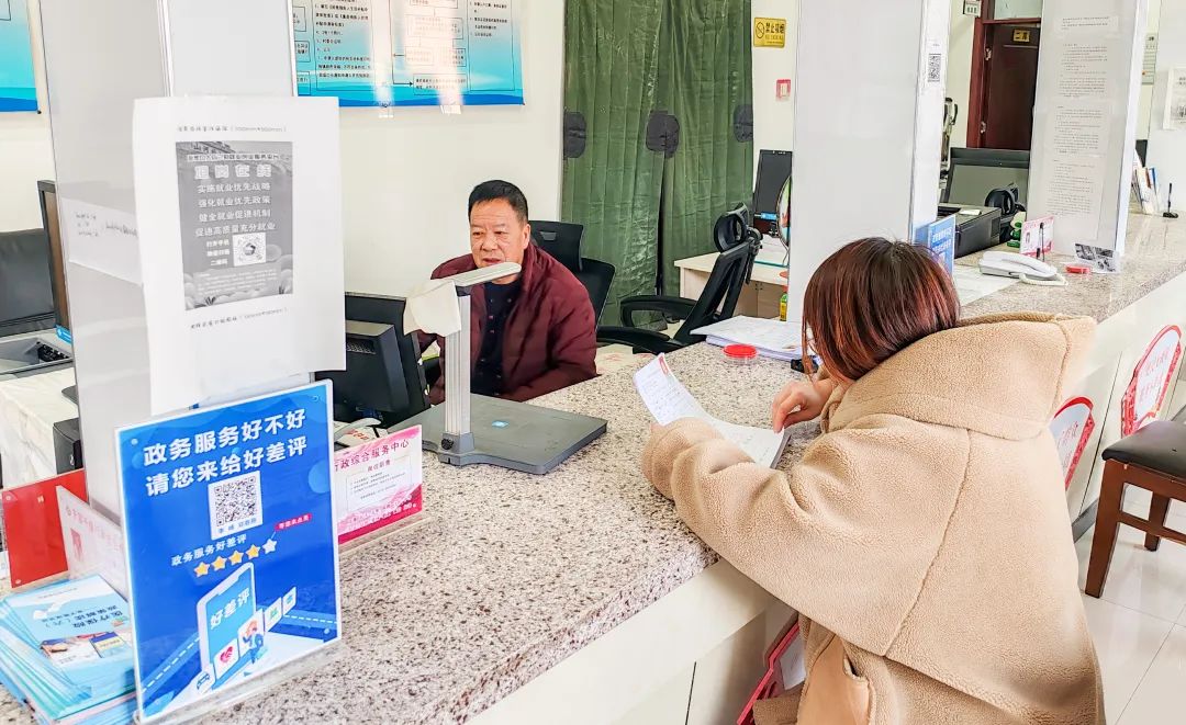 橋西區 打造鎮街級“優化營商環境金融服務站”，讓金融服務‘觸手可及’